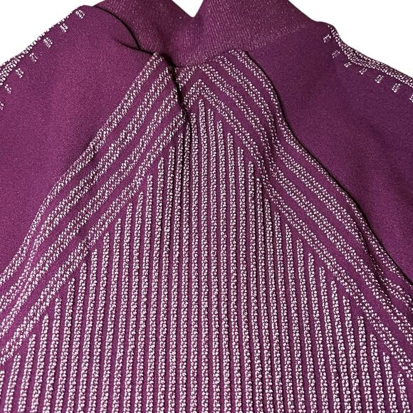 Fabletics Deco SculptKnit Size M Compression Ribbed Back‎ Long Sleeve Top Purple - Picture 4 of 5